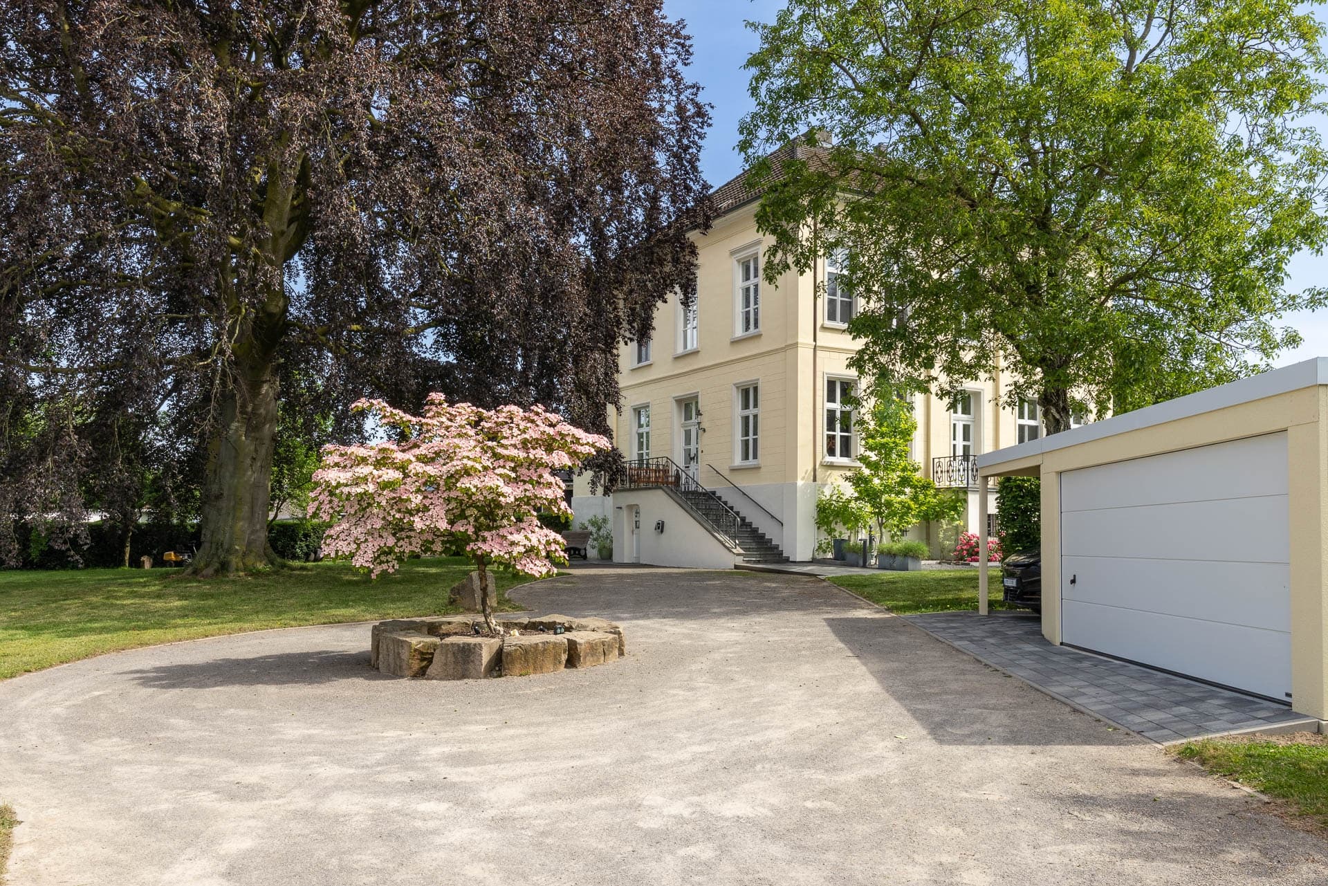 Hof, Garage, Carport
